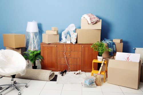 Removal van service for Barnes homes and local moves