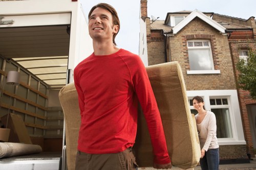 Business packing and unpacking support in Barnes